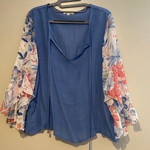 Flutter bell sleeve top